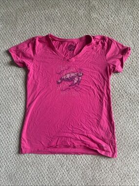 Life Is Good Women's Bright Pink V-Neck Turtle Graphic Tee